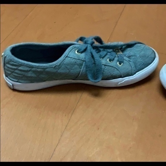 G by Guess Blue casual sneakers size 7M - Picture 7 of 8